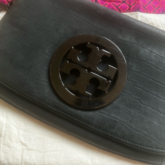 Tory Burch Reva mini cross body Pewter 🖤 - Picture 3 of 7